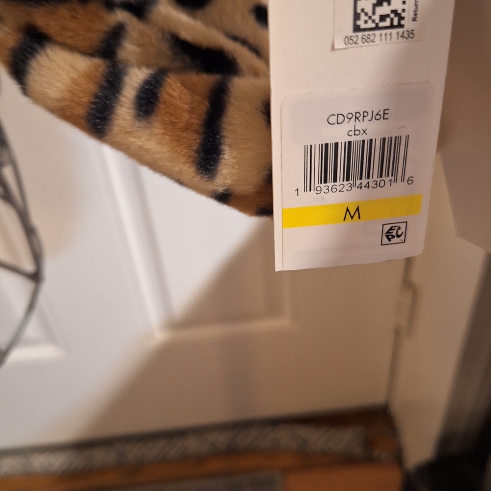 Calvin Klein Animal Print Faux Fur Jacket - Picture 2 of 6